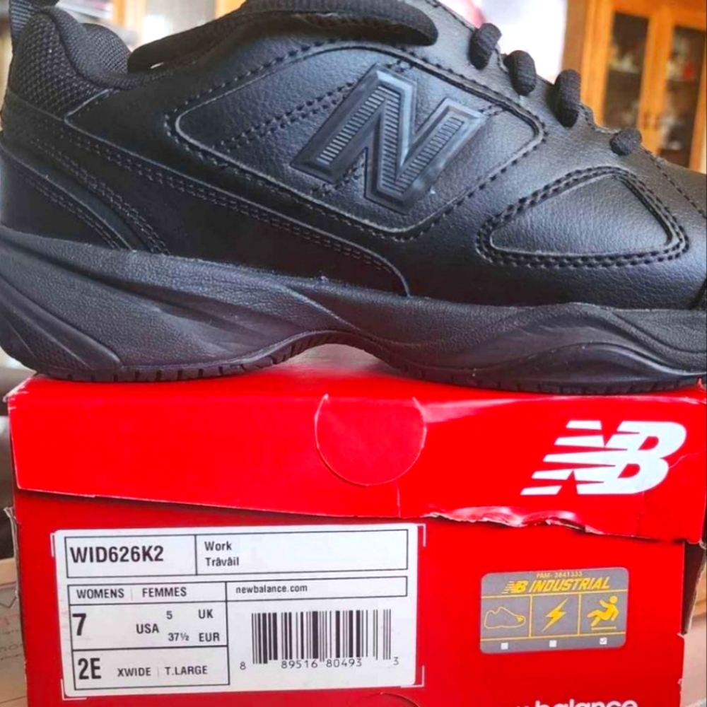 New balance shoes